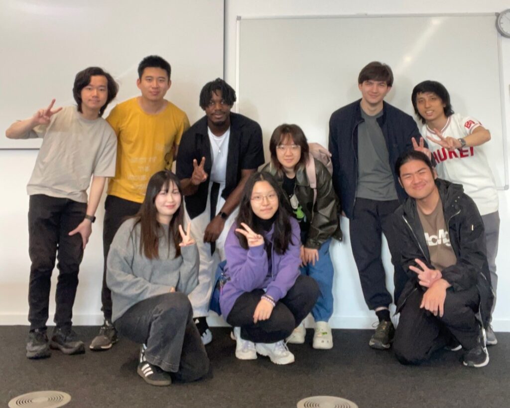 Language Societyで日本語チューターとして教えた学生たちと