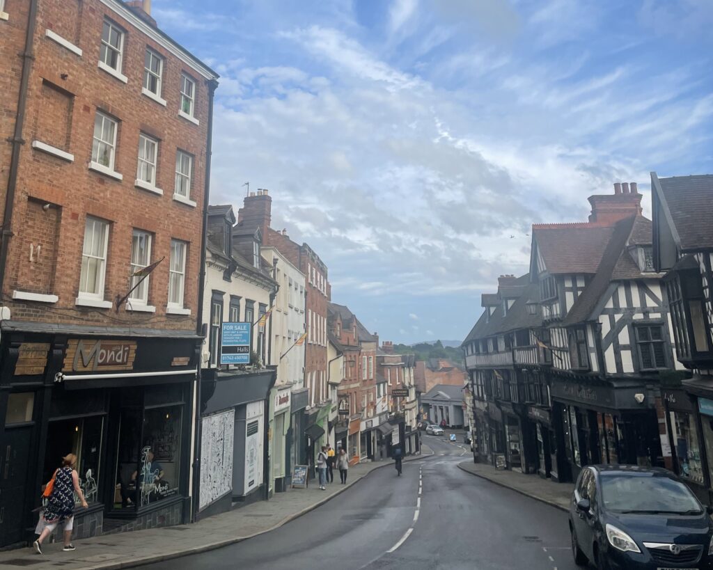 Shrewsburyの街の様子
