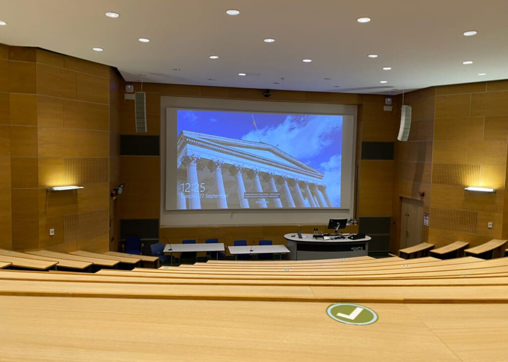UCL(University College London)の講堂