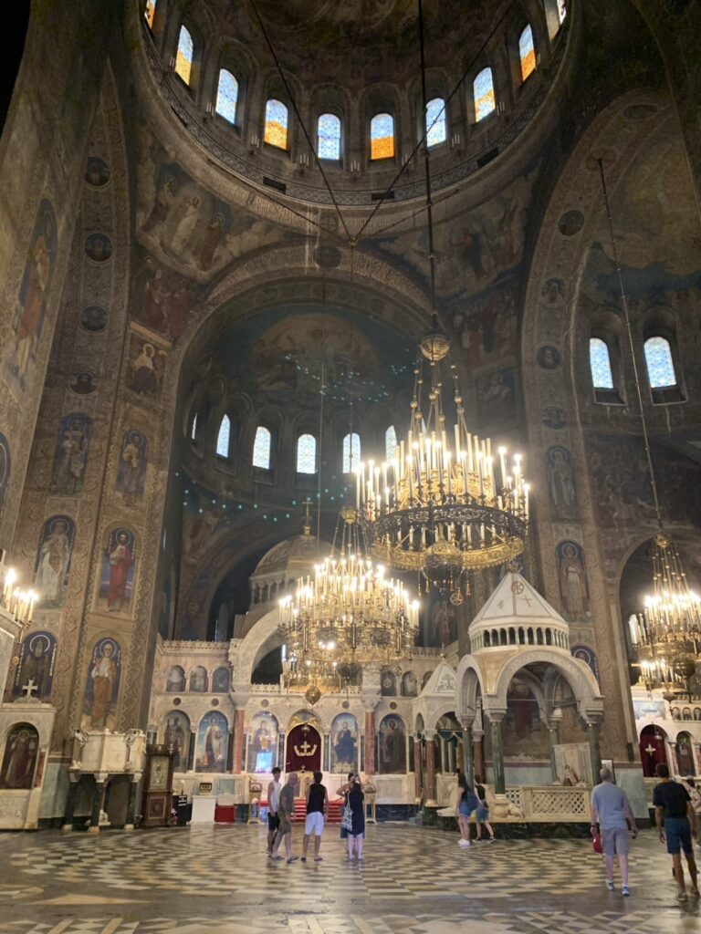 ブルガリアの首都ソフィアにあるアレクサンドル・ネフスキー大聖堂